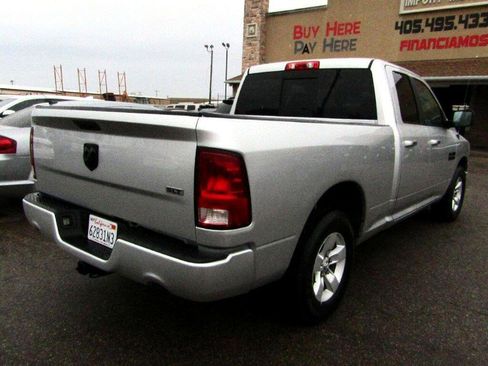 Used 2018 RAM 1500 Classic SLT image 6