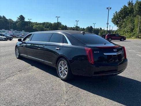 Used 2017 Cadillac XTS FWD image 3