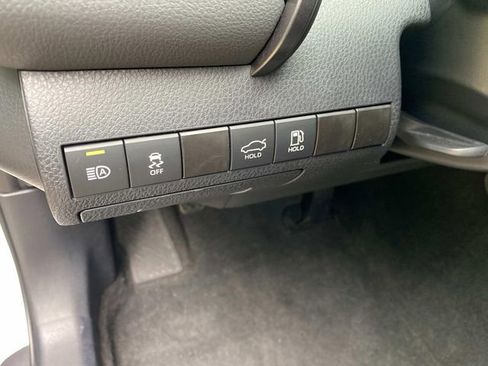 Used 2024 Toyota Camry SE w/ Convenience Package FWD image 16