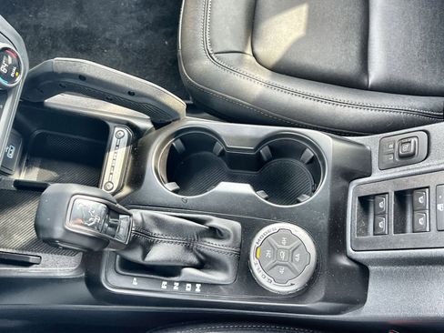 New 2025 Ford Bronco Badlands image 22