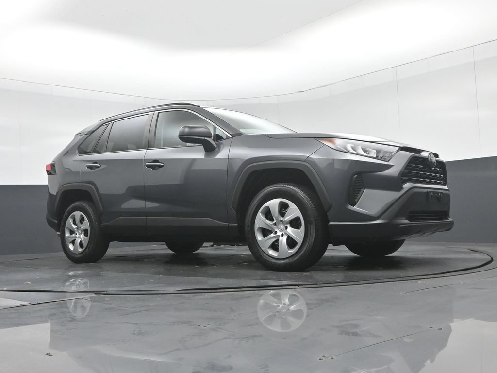 Used 2021 Toyota RAV4 LE FWD image 48