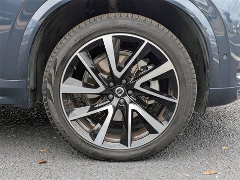 Certified 2023 Volvo XC90 B6 Plus w/ Protection Package Premier image 13