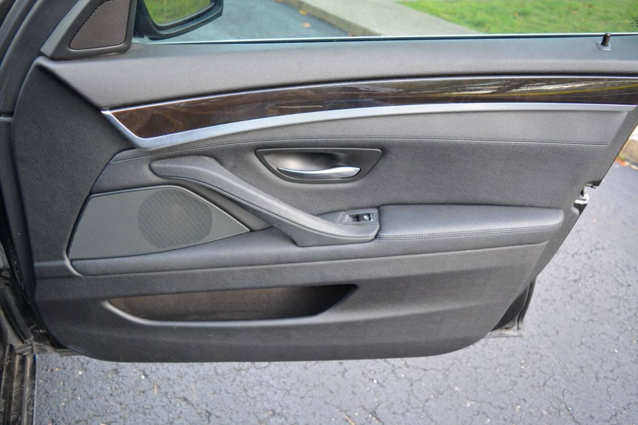 Used 2014 BMW 528i Sedan RWD image 18