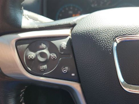 Used 2018 GMC Canyon Denali image 14