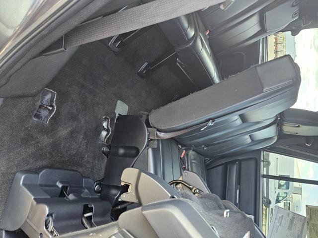 Used 2016 Ford Expedition XLT w/ Equipment Group 202A AWD/4WD image 25