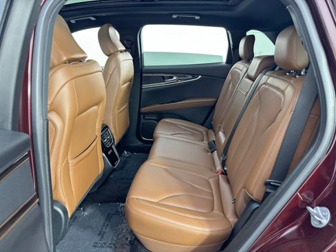 Used 2022 Lincoln Nautilus Reserve image 38