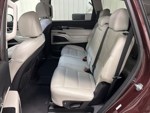 Used 2021 Kia Telluride EX FWD image 30