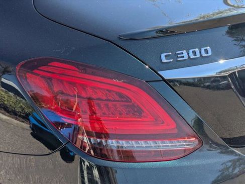 Used 2019 Mercedes-Benz C 300 Sedan image 13