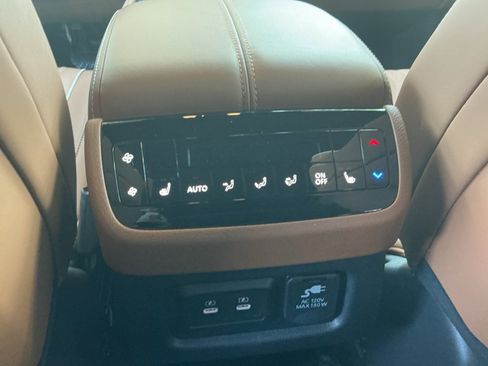 Certified 2026 INFINITI QX60 Autograph w/ Dark Cargo Package image 28