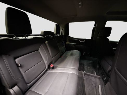 Used 2024 GMC Sierra 1500 SLT image 26