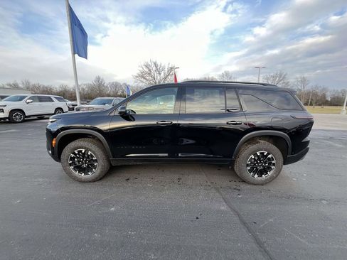 New 2026 Chevrolet Traverse Z71 w/ Enhanced Driving Package image 4