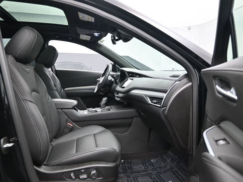 Used 2019 Cadillac XT4 Premium Luxury image 31