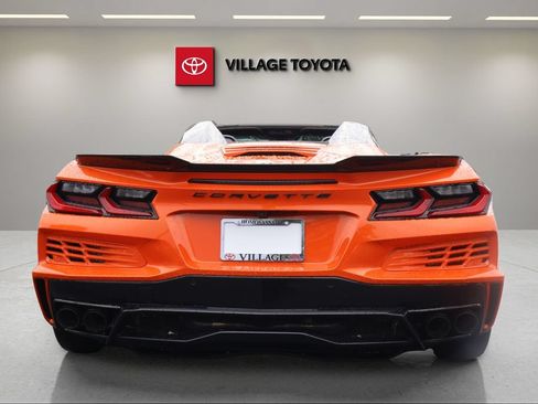 Used 2025 Chevrolet Corvette E-Ray AWD/4WD image 5