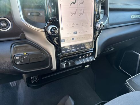 Used 2024 RAM 2500 Laramie image 35