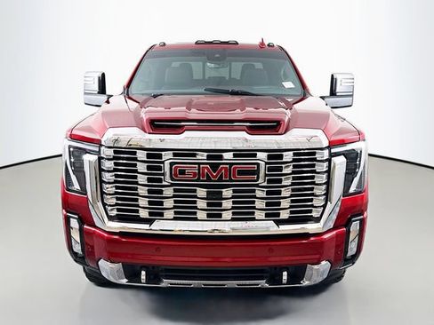 Used 2024 GMC Sierra 2500 Denali w/ Denali Reserve Package AWD/4WD image 2
