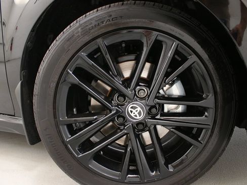 Used 2026 Toyota Camry SE w/ Convenience Package AWD/4WD image 31