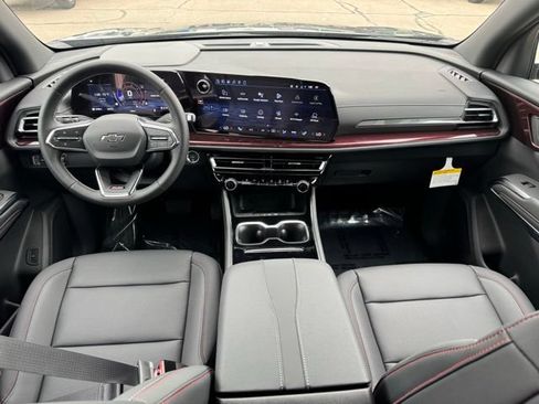New 2026 Chevrolet Traverse Z71 w/ Driver Confidence Package AWD/4WD image 9
