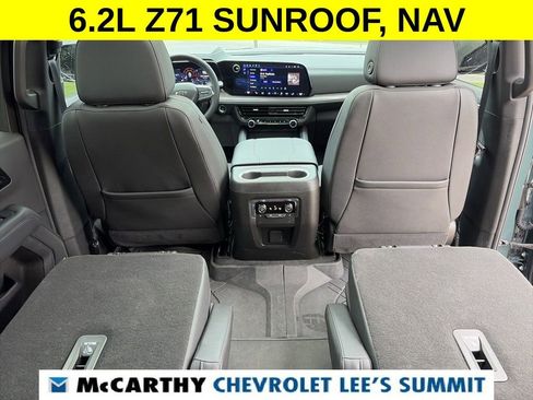Used 2025 Chevrolet Tahoe Z71 w/ Z71 Off-Road Package AWD/4WD image 34
