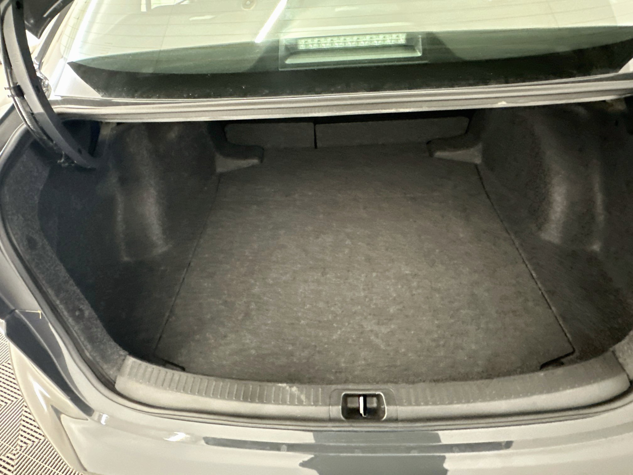 Used 2026 Toyota Corolla LE FWD image 30