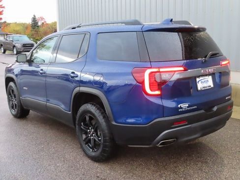 Used 2023 GMC Acadia AT4 w/ Technology Package image 10