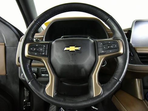 Used 2021 Chevrolet Tahoe High Country w/ Premium Package image 2