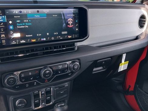 New 2025 Jeep Wrangler Sport S image 21