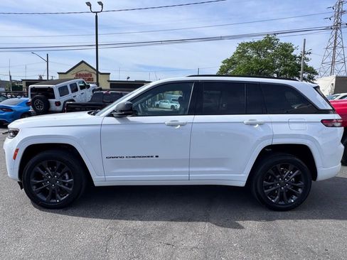 New 2026 Jeep Grand Cherokee Limited AWD/4WD image 4