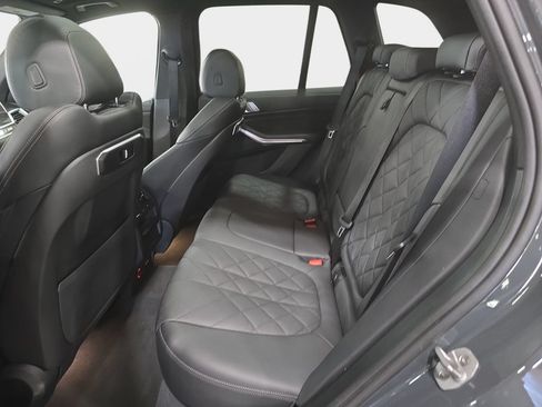 Certified 2024 BMW X5 sDrive40i w/ M Sport Package RWD image 9
