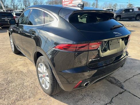 Used 2018 Jaguar E-PACE S image 6