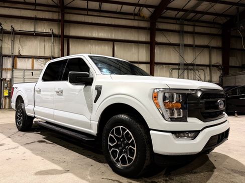 Used 2022 Ford F150 XLT w/ Equipment Group 302A High AWD/4WD image 1