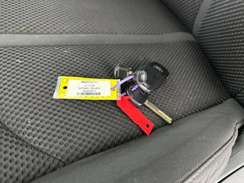 Used 2019 Kia Optima LX FWD image 23
