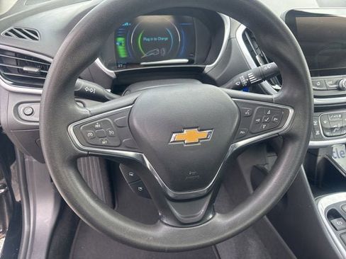 Used 2018 Chevrolet Volt LT FWD image 14