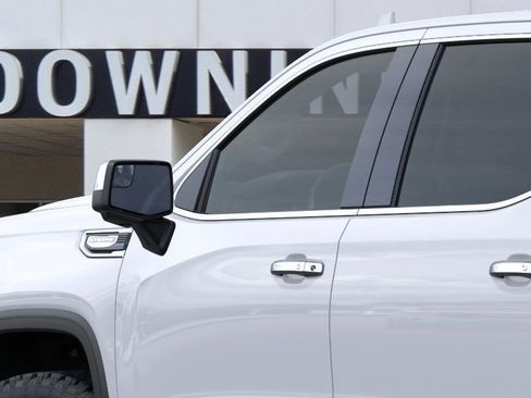 New 2026 GMC Sierra 1500 SLT image 12