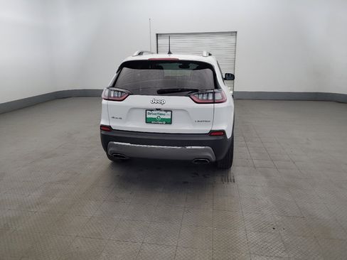 Used 2021 Jeep Cherokee Limited w/ Elite Package AWD/4WD image 7