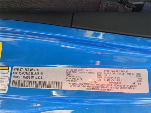 New 2025 Jeep Gladiator Willys image 18