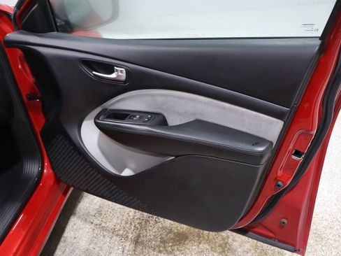 Used 2016 Dodge Dart SXT image 23