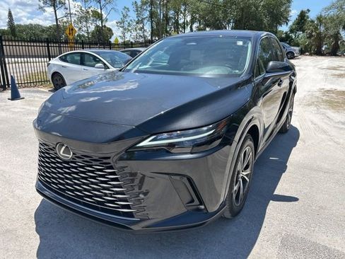 Used 2024 Lexus RX 350 FWD w/ Technology Package image 2