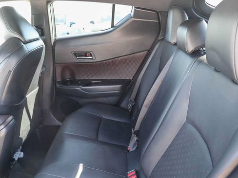 Used 2019 Toyota C-HR Limited FWD image 18