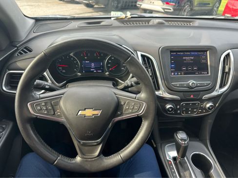 Used 2020 Chevrolet Equinox LT FWD image 13