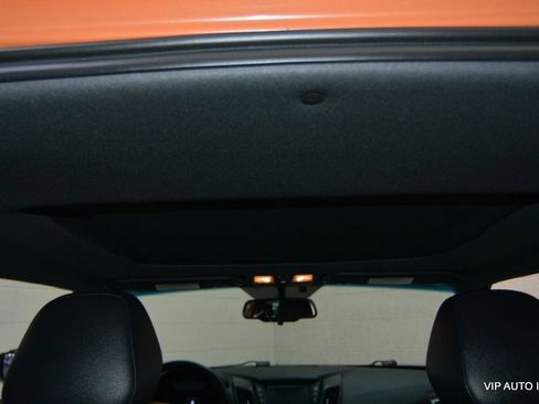 Used 2016 Hyundai Veloster Turbo w/ Option Group 04 image 19