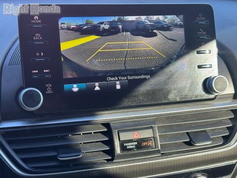 Used 2022 Honda Accord Sport image 19