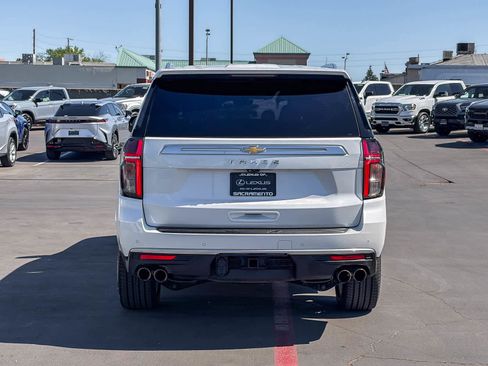 Used 2021 Chevrolet Tahoe High Country w/ Premium Package image 3