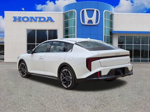 Used 2025 Kia K4 GT-Line w/ GT-Line Premium Package FWD image 5