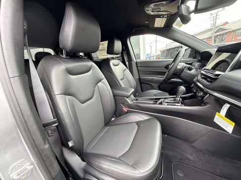 New 2026 Jeep Compass Latitude AWD/4WD image 39