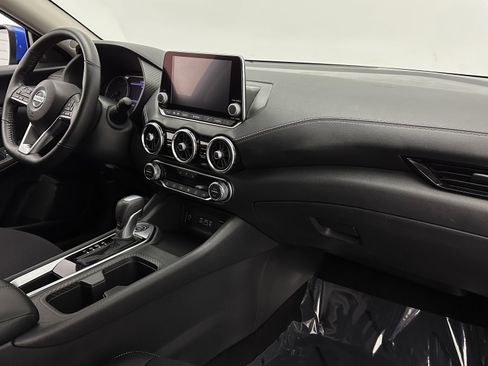 Used 2025 Nissan Sentra SV w/ All-Weather Package FWD image 33