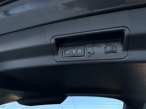 New 2026 Ford Explorer Platinum image 60