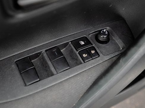 Used 2024 Toyota Corolla LE FWD image 16