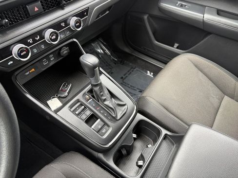 Certified 2024 Honda CR-V EX image 13