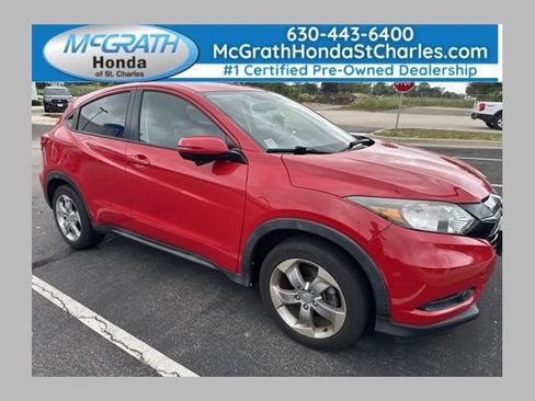Used 2017 Honda HR-V EX image 1