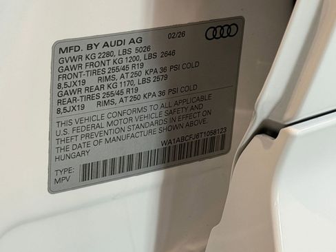 New 2026 Audi Q3 quattro 2.0T AWD/4WD image 18